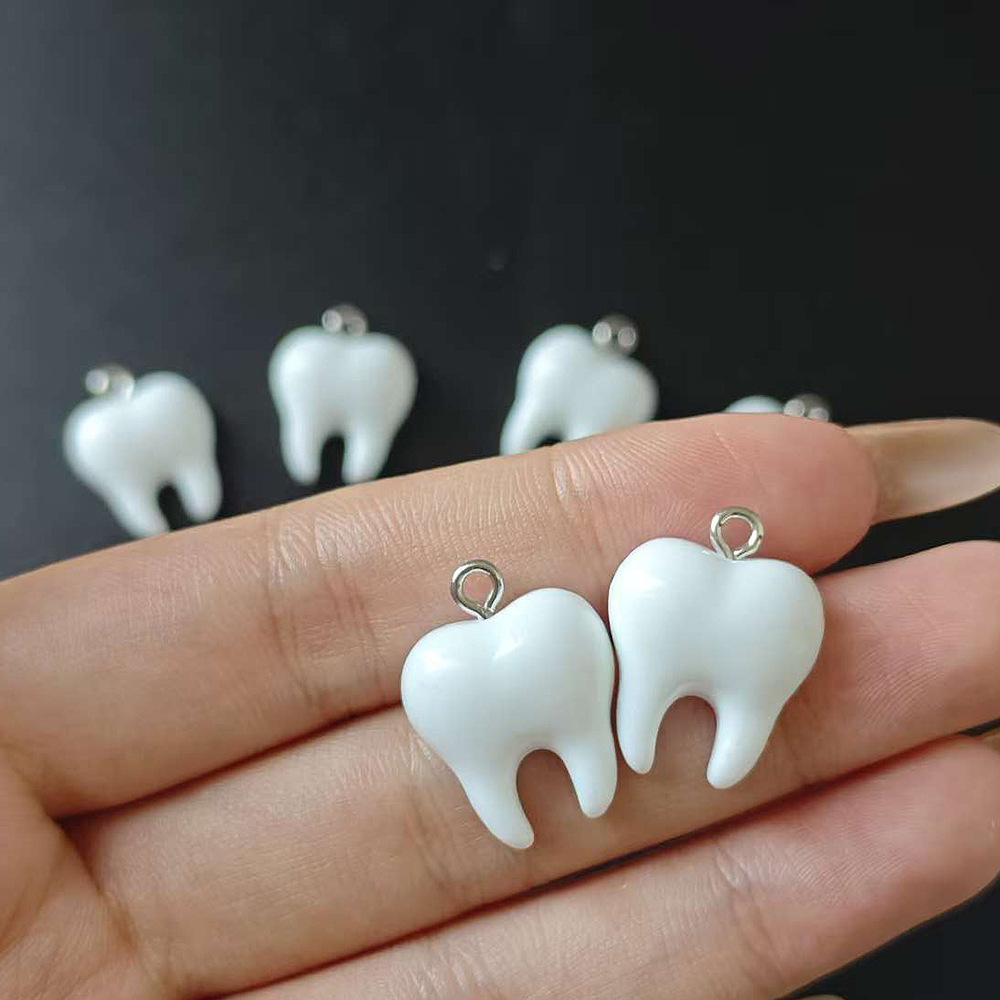 จี้เรซิ่นรูปฟันสีขาวน่ารัก 10  - Resin Craft Projects บทวิจารณ์และราคา